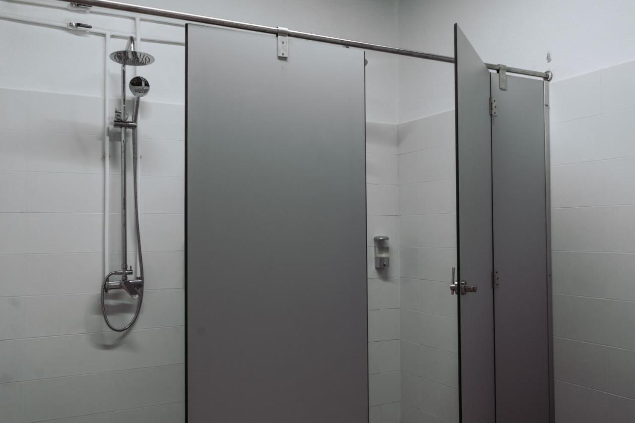 Middle Point Hostel Sardoal Екстериор снимка