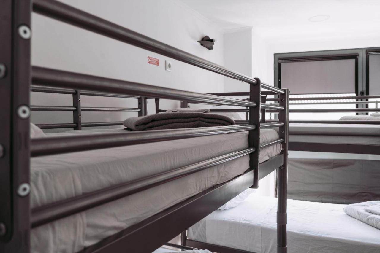 Middle Point Hostel Sardoal Екстериор снимка