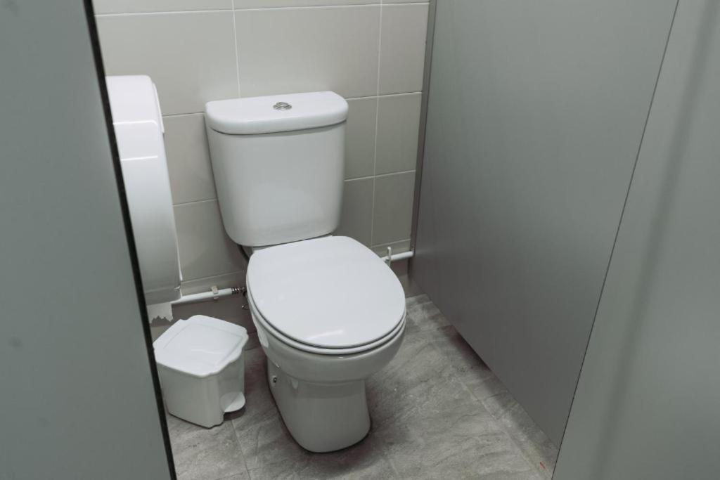 Middle Point Hostel Sardoal Екстериор снимка