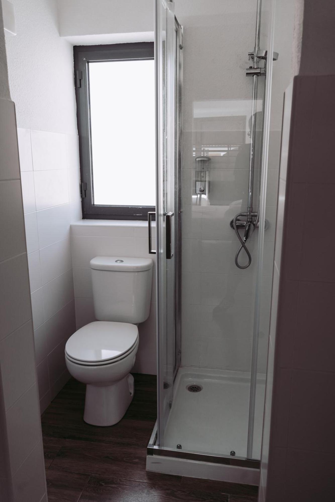 Middle Point Hostel Sardoal Екстериор снимка
